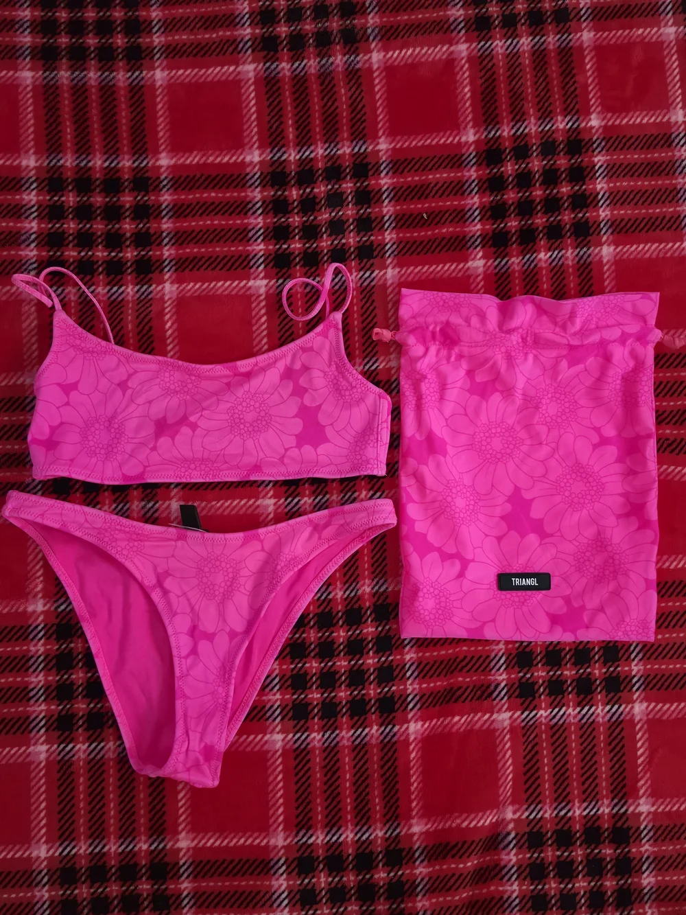 triangl swimwear Hot Pink Floral Scoop Bikini Set